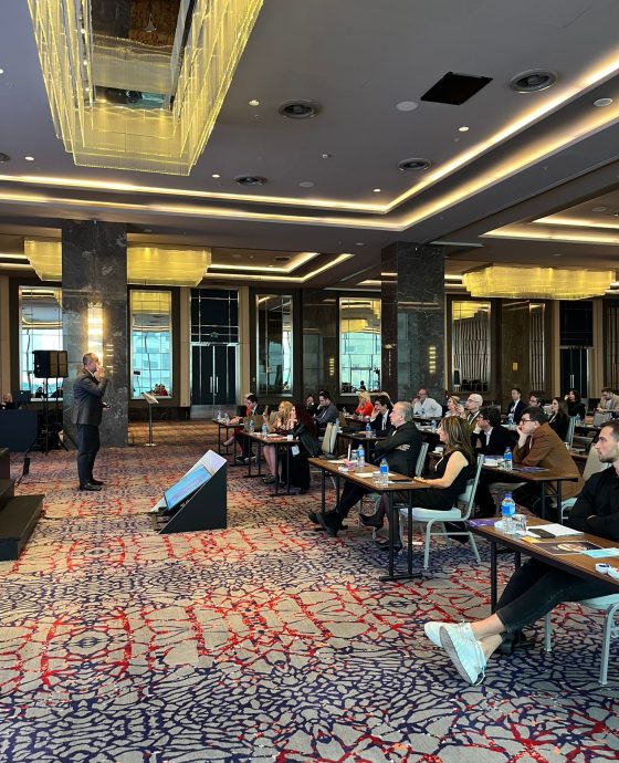 Master of Aptos: İstanbul